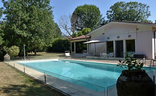 Villa in Area Nozzano - San Macario, Lucca, Toskana 1