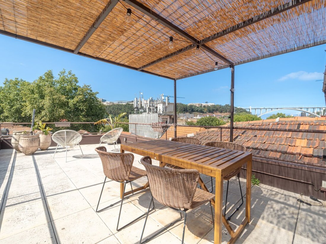 House in Lordelo do Ouro e Massarelos, Porto District, Portugal 1 - 18531147