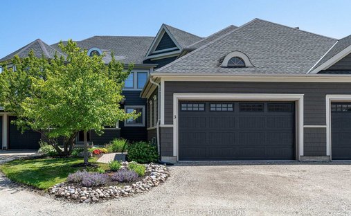 Condo in The Blue Mountains, Ontario, Canada 1