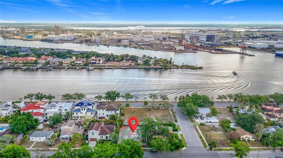House in Tampa, Florida, United States 2 - 18531069
