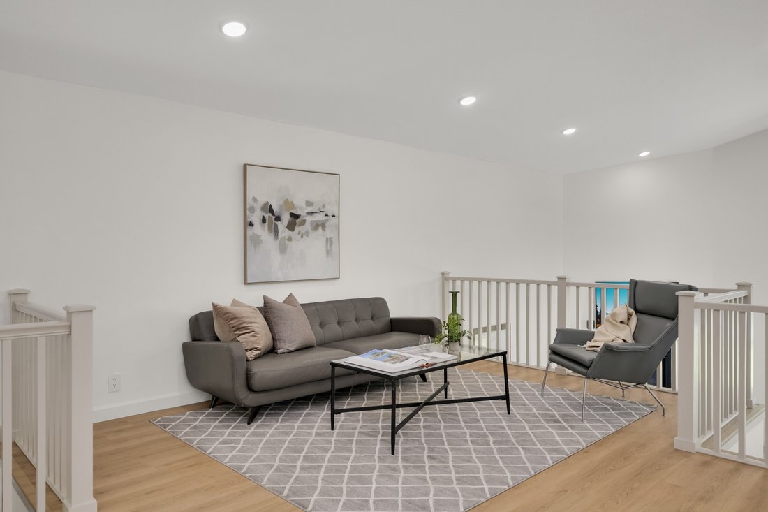 House in Minneapolis, Minnesota, United States 5 - 18531099