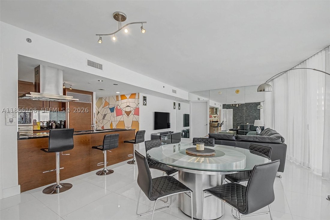 Condo in Miami, Florida, United States 5 - 16097160