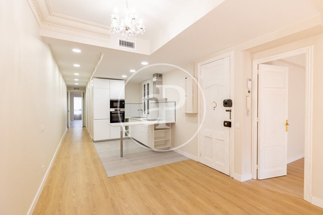 Apartment in Sarrià-Sant Gervasi, Barcelona, Spain 4 - 18531155