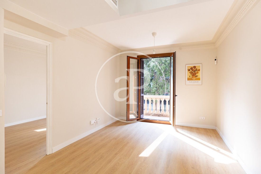 Apartment in Sarrià-Sant Gervasi, Barcelona, Spain 1 - 18531155