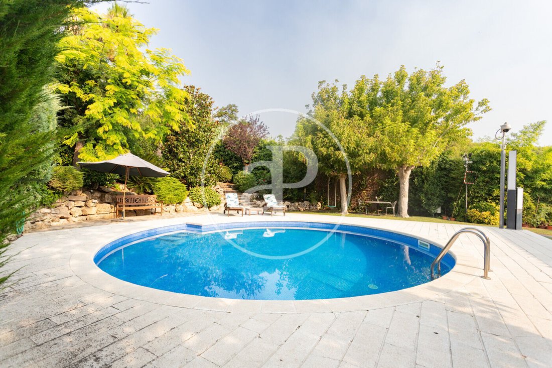 Villa in Bellaterra, Cerdanyola del Valles, Catalonia 2 - 18531154