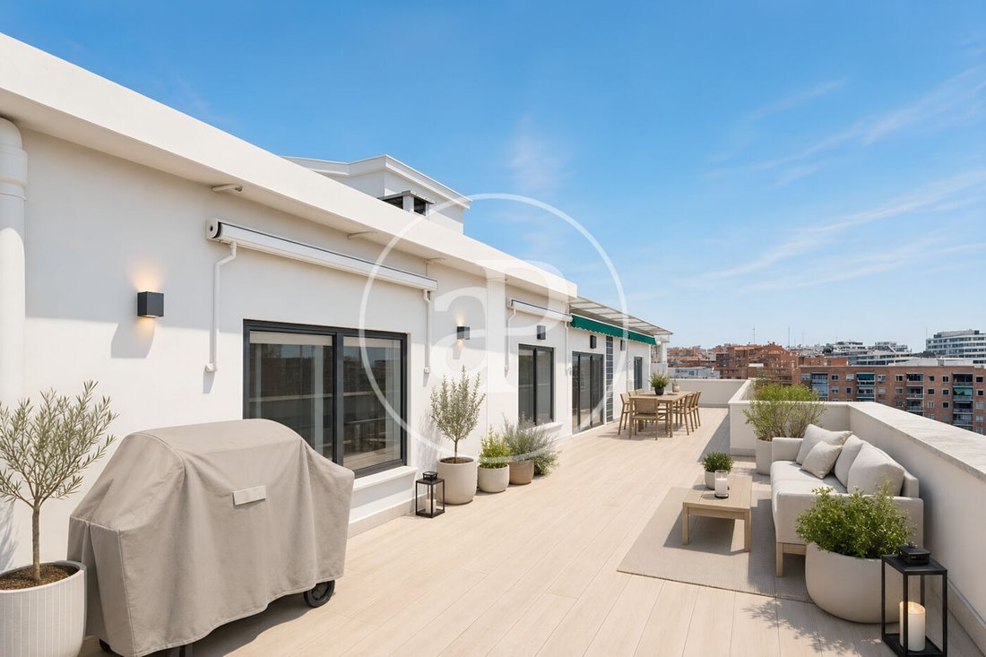Penthouse in Arganzuela, Madrid, Spain 5 - 17982608