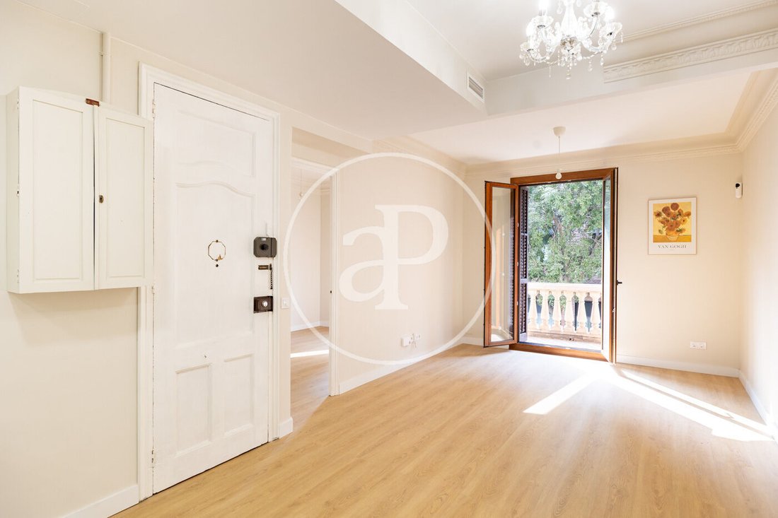 Apartment in Sarrià-Sant Gervasi, Barcelona, Spain 2 - 18531155