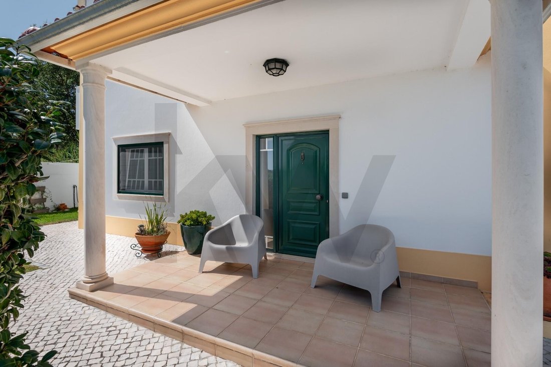 Townhouse in Santo Onofre e Serra do Bouro, Leiria District, Portugal 2 - 18531112