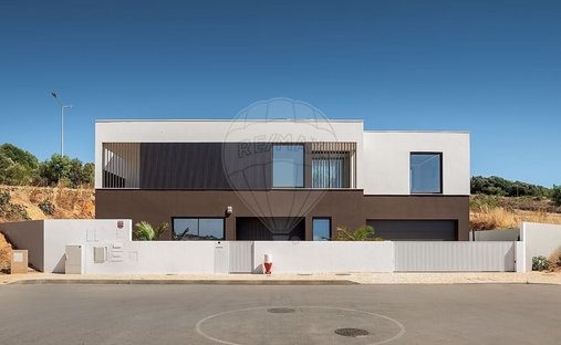 House in Sao Goncalo de Lagos, Algarve, Portugal 1