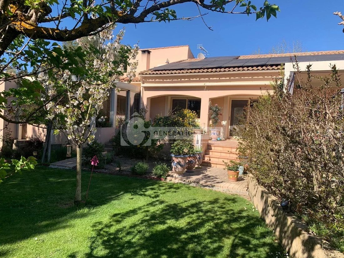 House in Arles, Provence-Alpes-Côte d'Azur, France 2 - 15195434