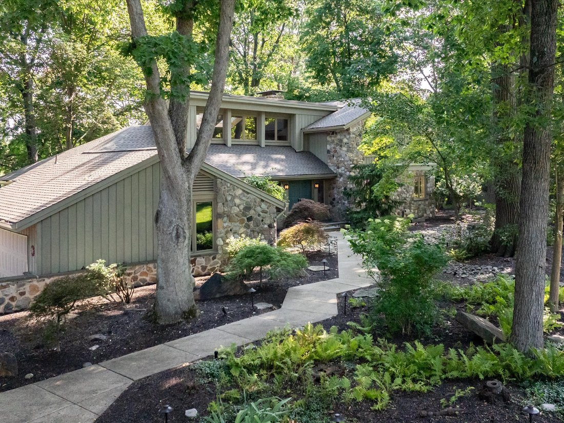 Penns Park, Pennsylvania, United States 1 - 18531479