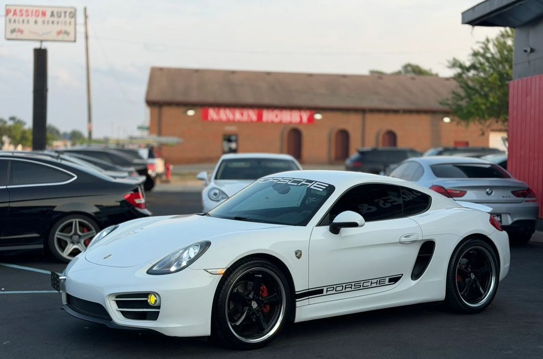 Coupe in Lincoln Park, MI, United States 2 - 18531457