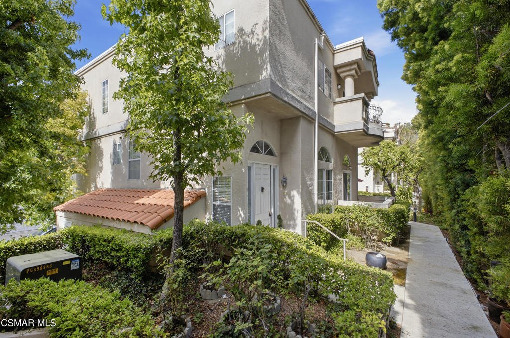 House in Hidden Hills, California, United States 1 - 18531224