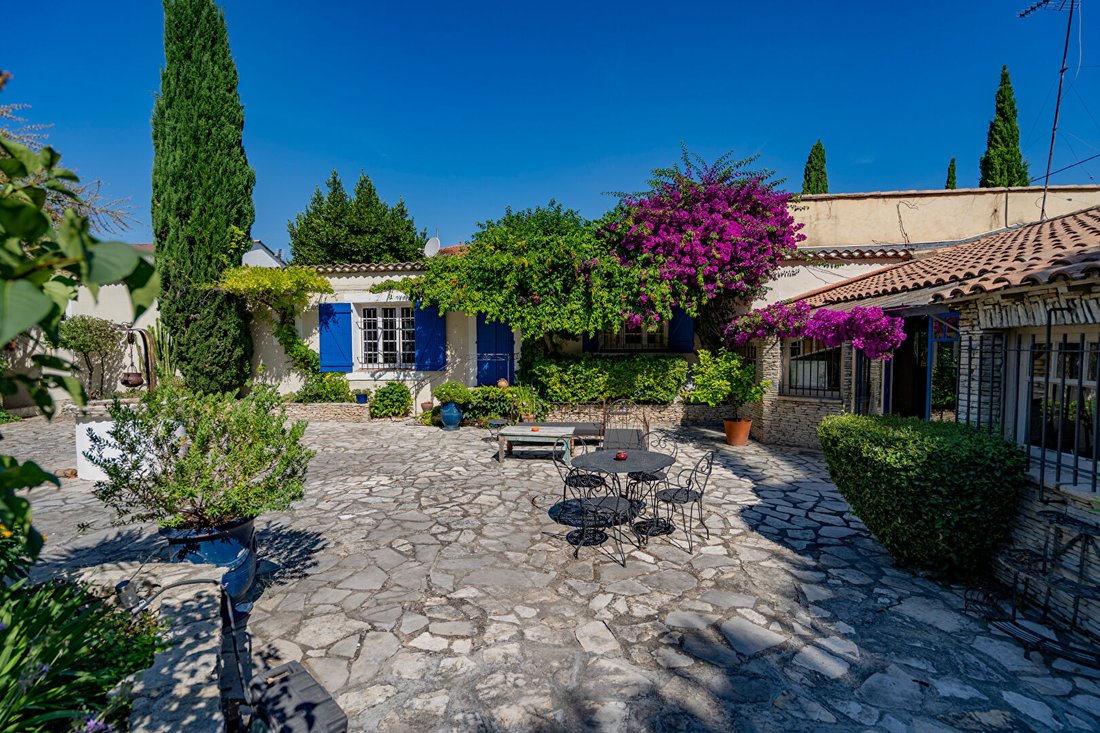 Villa in Centre Historique, Montpellier, France 4 - 18239880