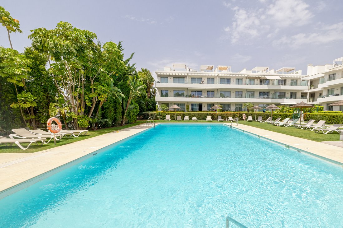 Apartment in Bel-Air, Estepona, Andalusia 1 - 18531498