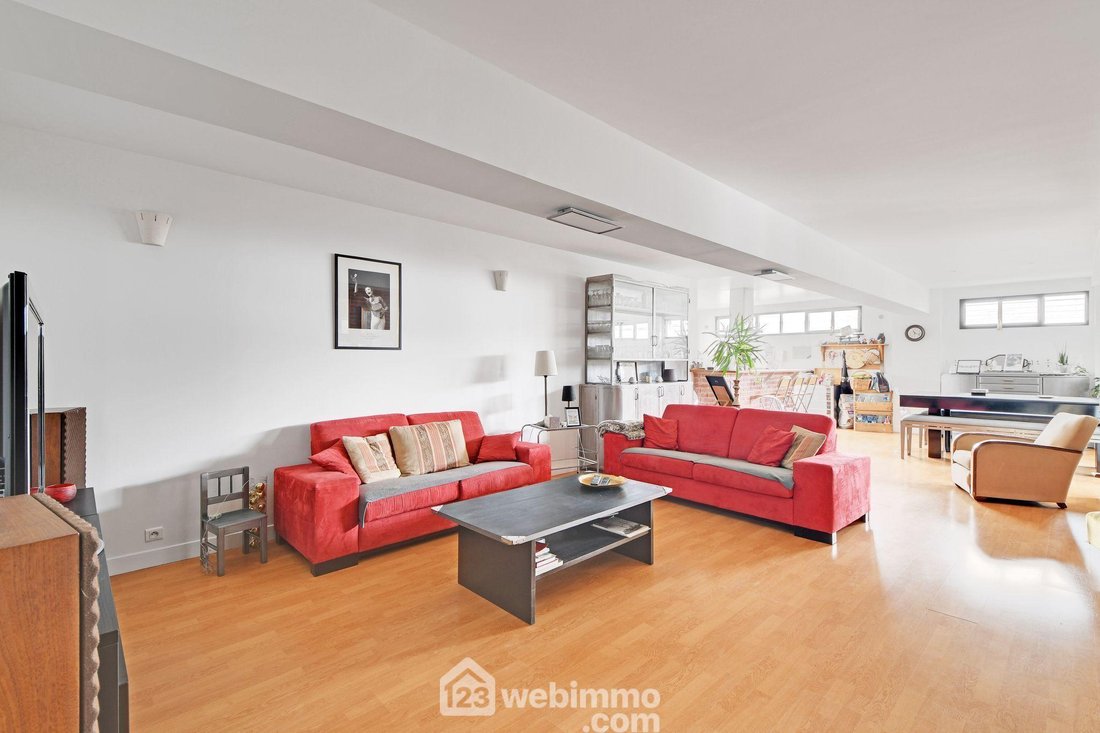Apartment in Montrouge, Ile-de-France, France 1 - 18531264