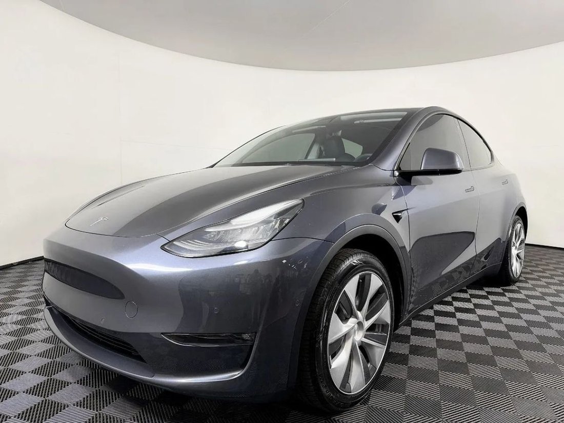 Suv in Lynnwood, WA, United States 2 - 18531408