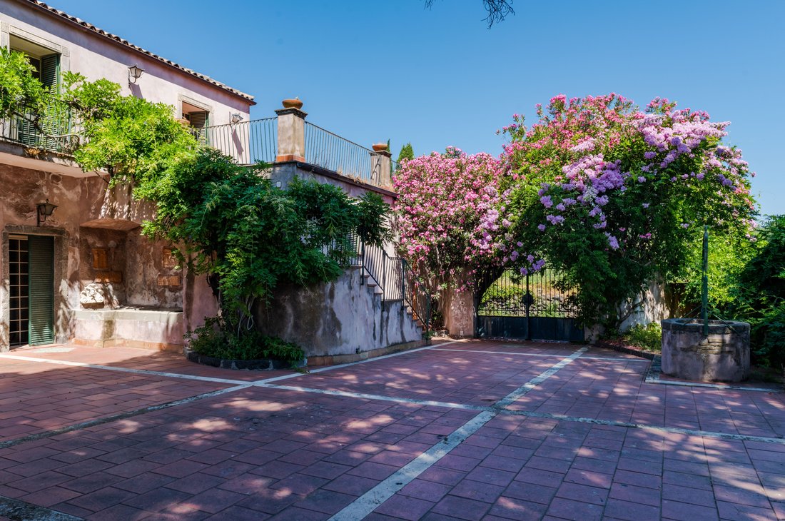 Villa in Piedimonte Etneo, Sicily, Italy 2 - 18531242
