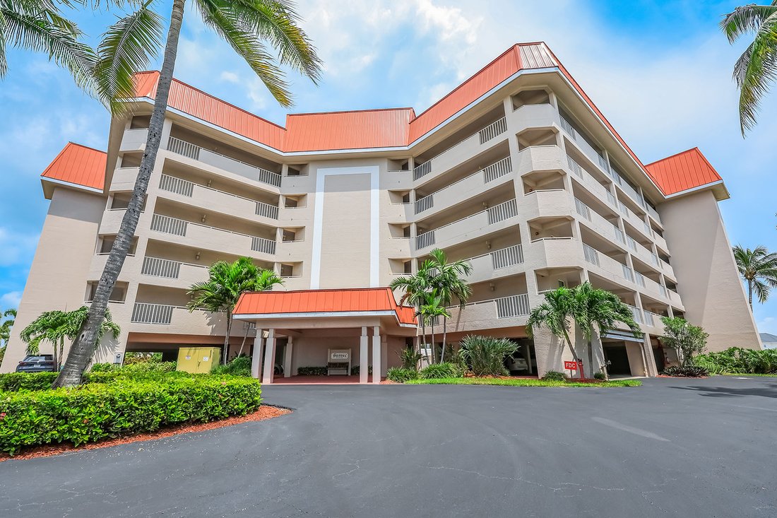 Condo in Marco Island, Florida, United States 4 - 18531494