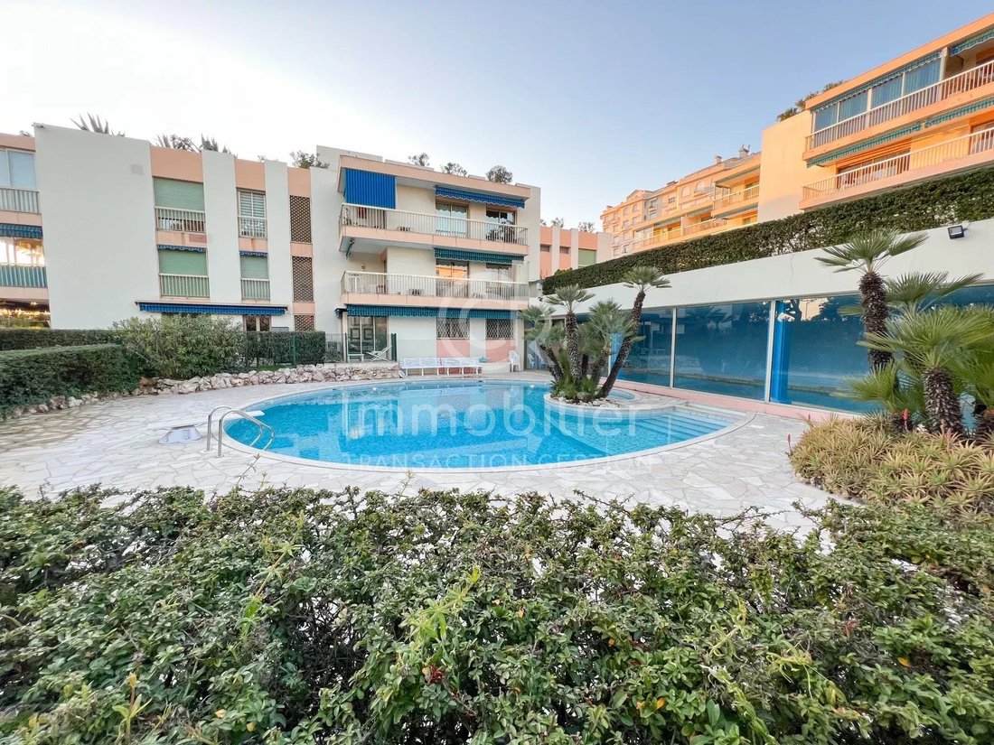 Apartment in Cannes, Provence-Alpes-Côte d'Azur, France 5 - 12527061