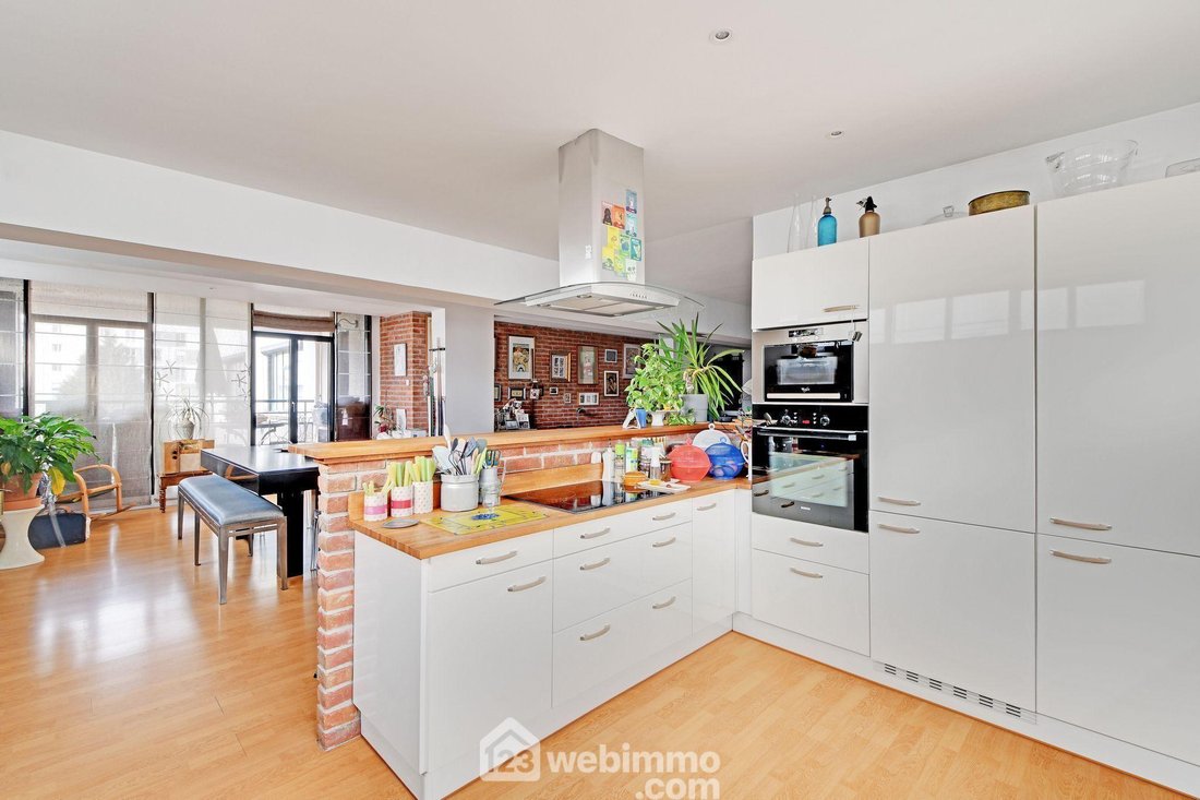 Apartment in Montrouge, Ile-de-France, France 3 - 18531264