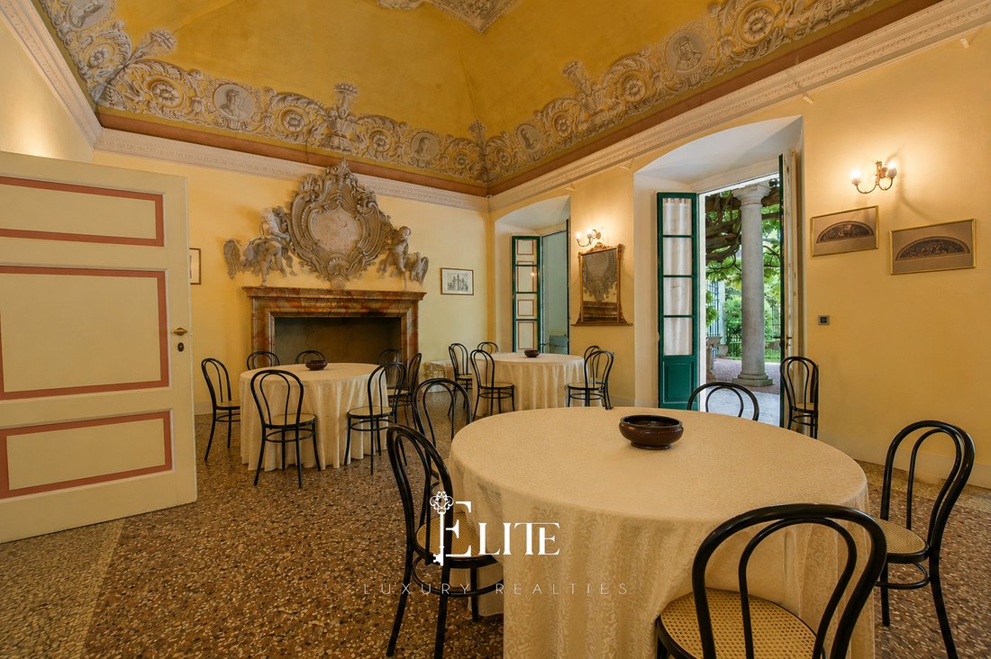 Villa in Castello Cabiaglio, Lombardy, Italy 5 - 18531219