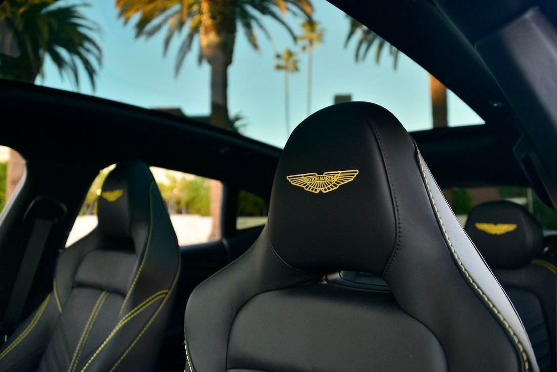 Suv in Beverly Hills, CA, United States 5 - 18531256
