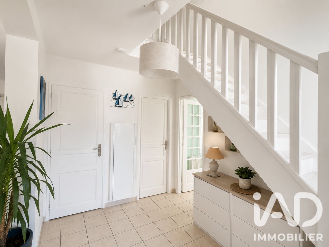 House in Yerres, Ile-de-France, France 2 - 17746351