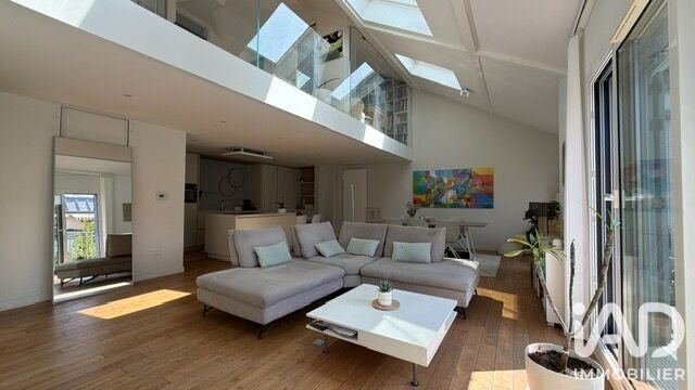 Apartment in Vincennes, Ile-de-France, France 1 - 18495774