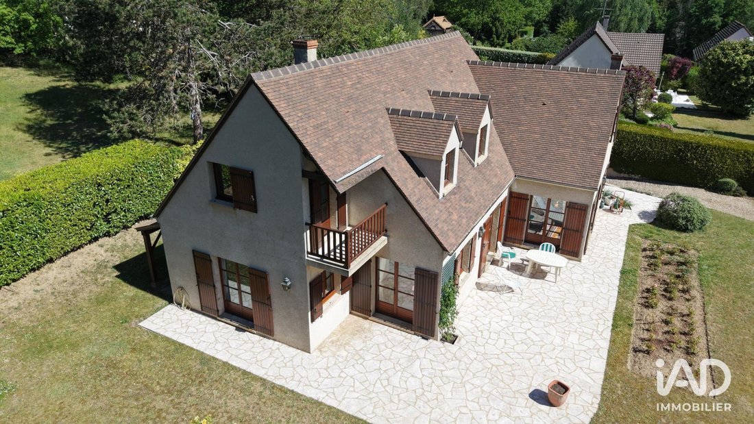House in Mousseaux-sur-Seine, Ile-de-France, France 3 - 18533112