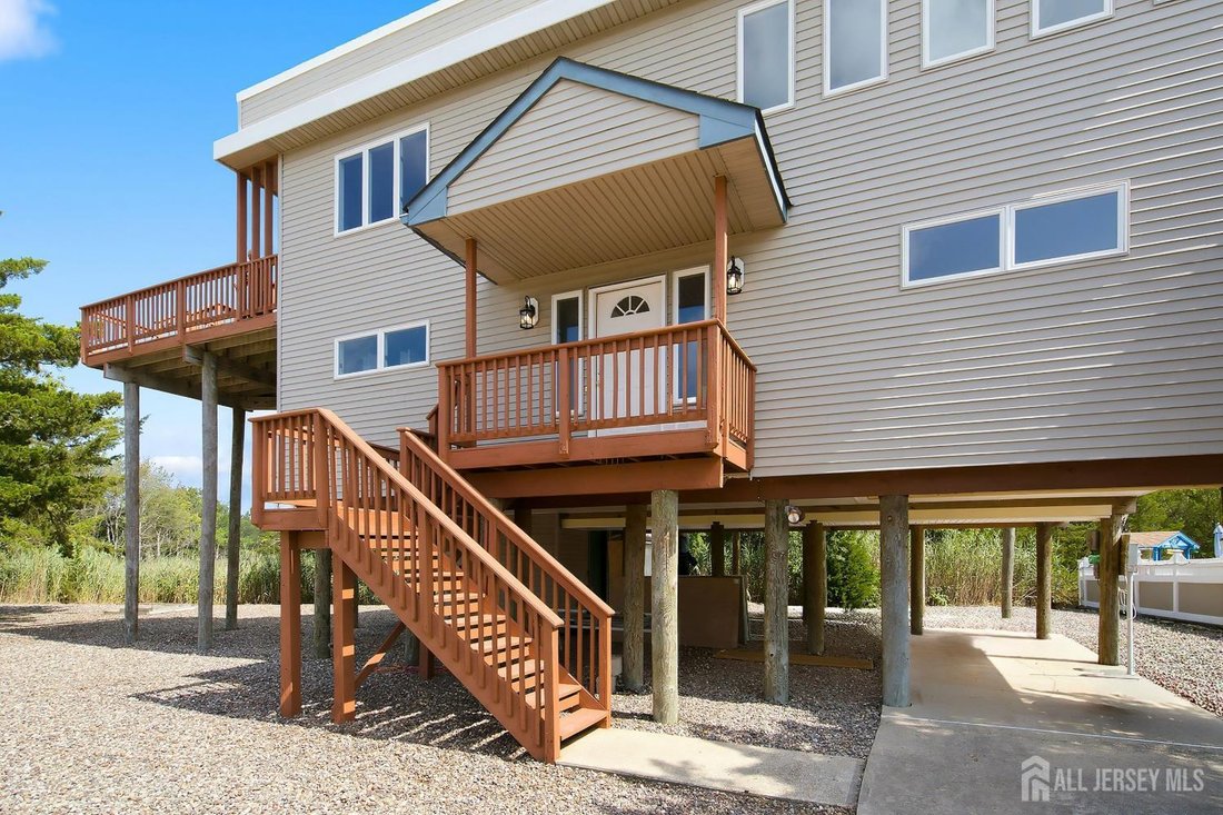 House in Barnegat Township, New Jersey, United States 5 - 18510053