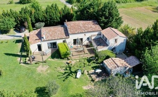 House in Brignoles, Provence-Alpes-Côte d'Azur, France 1