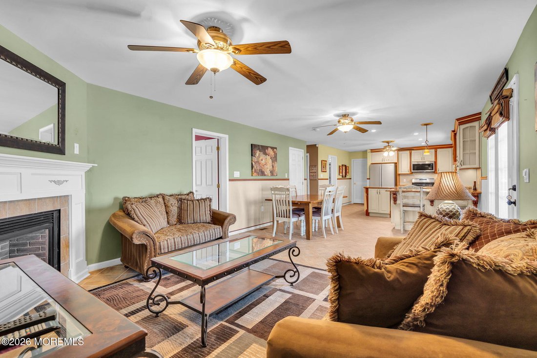 Stafford Township, New Jersey, United States 5 - 18514278