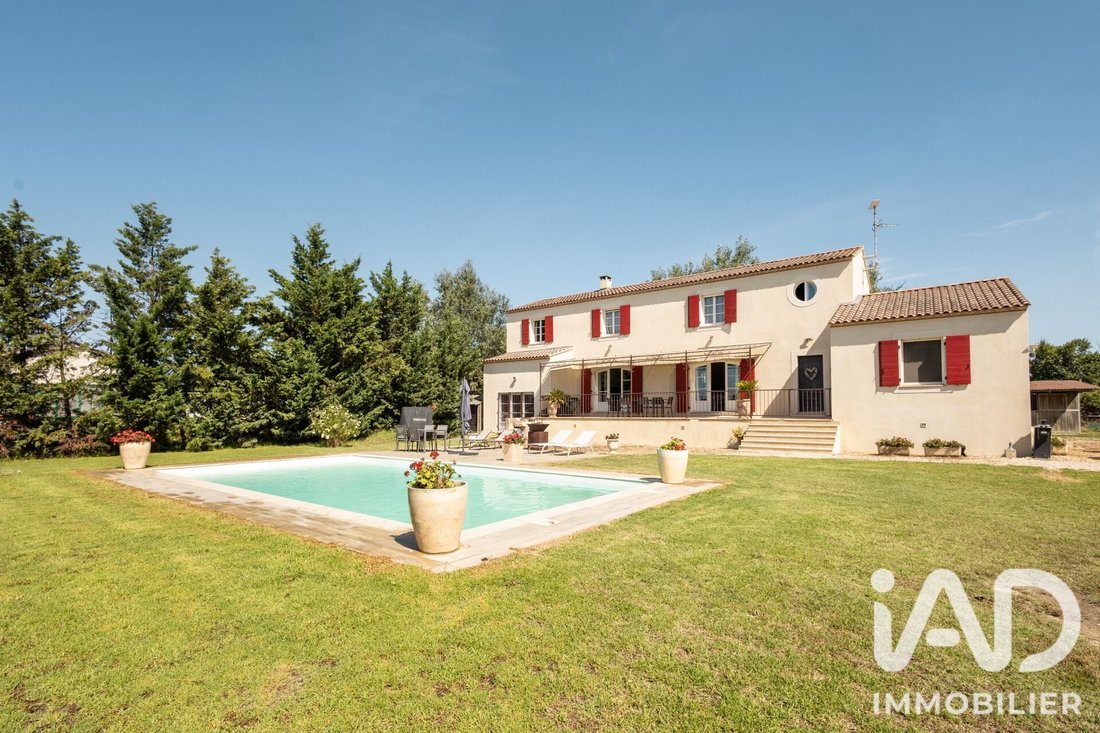 House in Zone Sud, Saint-Gilles, France 2 - 18533285