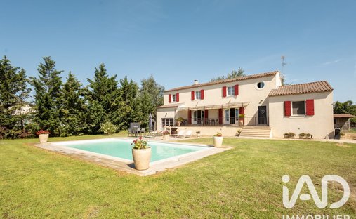Haus in Zone Sud, Saint-Gilles, Frankreich 1