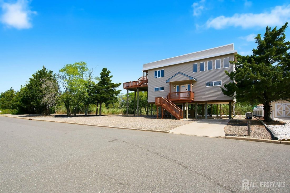 House in Barnegat Township, New Jersey, United States 3 - 18510053