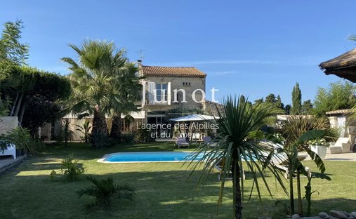 House in Châteaurenard, Provence-Alpes-Côte d'Azur, France 1