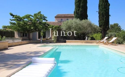 Villa in Eygalières, Provence-Alpes-Côte d'Azur, France 1