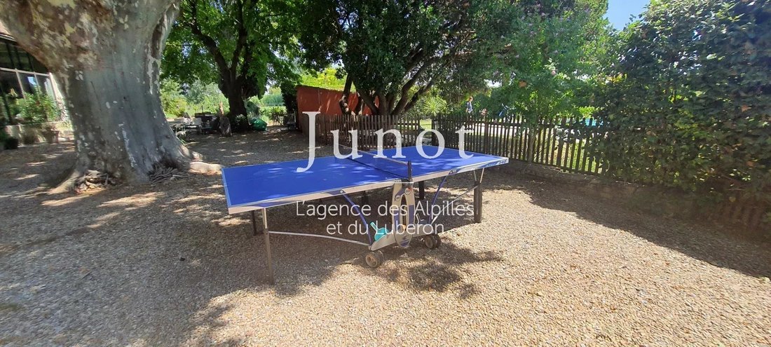 Country House in Arles, Provence-Alpes-Côte d'Azur, France 5 - 13686598