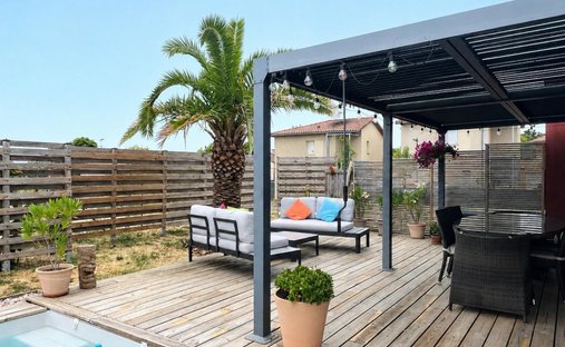 House in Casse Martin, L'Isle-Jourdain, France 1