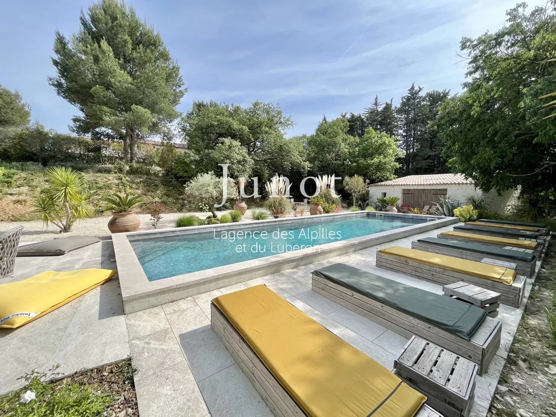 House in Saint-Rémy-de-Provence, Provence-Alpes-Côte d'Azur, France 1 - 13686820