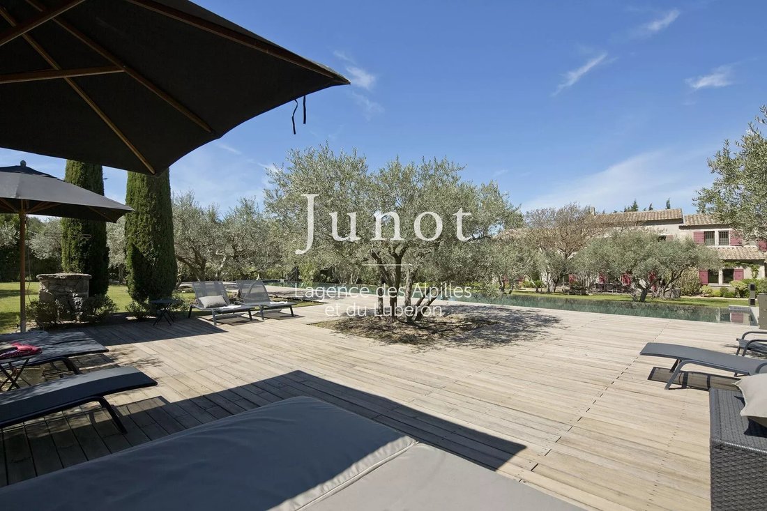 Country House in Saint-Rémy-de-Provence, Provence-Alpes-Côte d'Azur, France 4 - 18526599