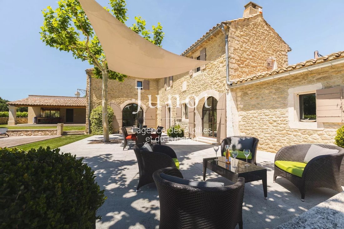 Country House in Oppède, Provence-Alpes-Côte d'Azur, France 5 - 18526527