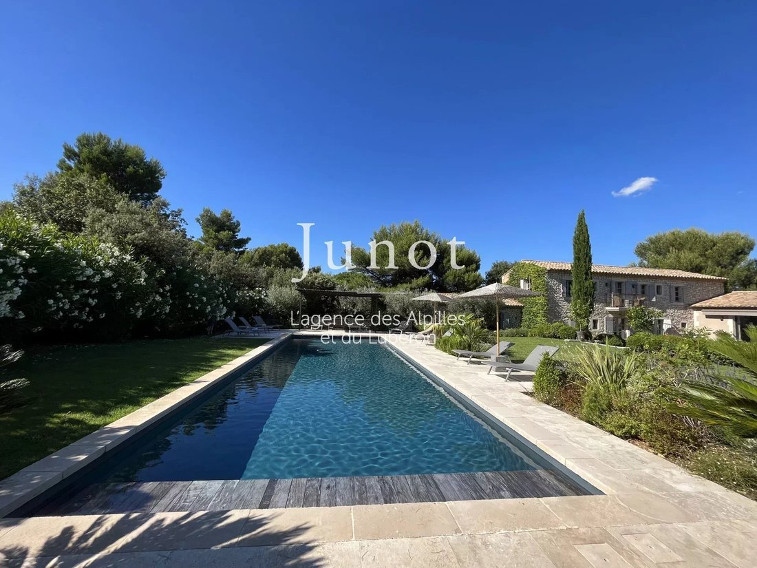 Country House in Eygalières, Provence-Alpes-Côte d'Azur, France 3 - 13687687