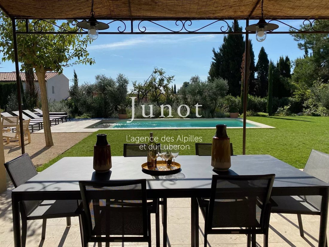 House in Maussane-les-Alpilles, Provence-Alpes-Côte d'Azur, France 2 - 13688630