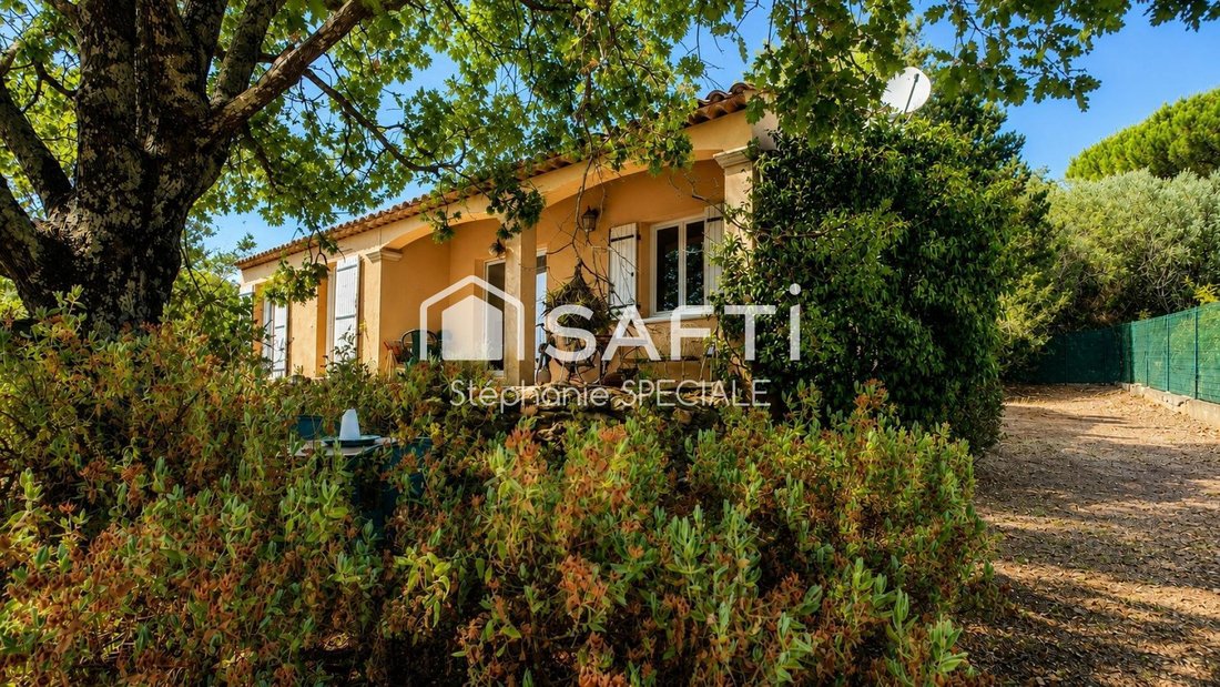 House in Bagnols-en-Forêt, Provence-Alpes-Côte d'Azur, France 1 - 18531799