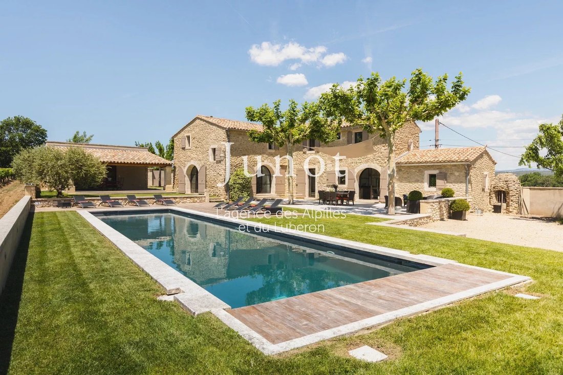 Country House in Oppède, Provence-Alpes-Côte d'Azur, France 1 - 18526527