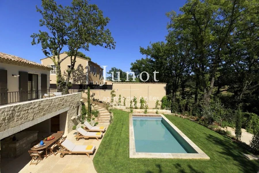 House in Saint-Rémy-de-Provence, Provence-Alpes-Côte d'Azur, France 2 - 13686687