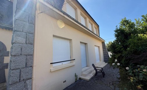 House in Locmiquelic, Brittany, France 1