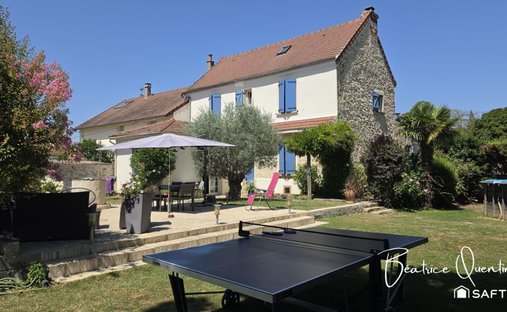 House in Saulx-les-Chartreux, Ile-de-France, France 1
